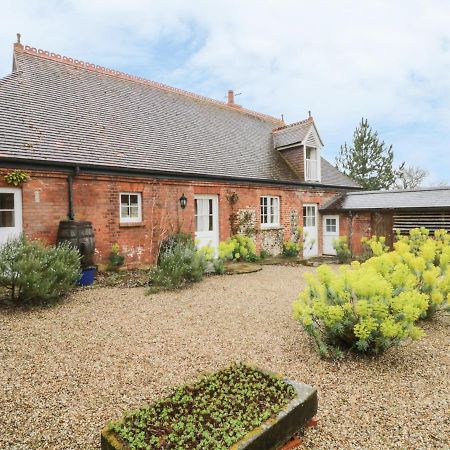 Rookwoods Villa Sible Hedingham Exterior photo